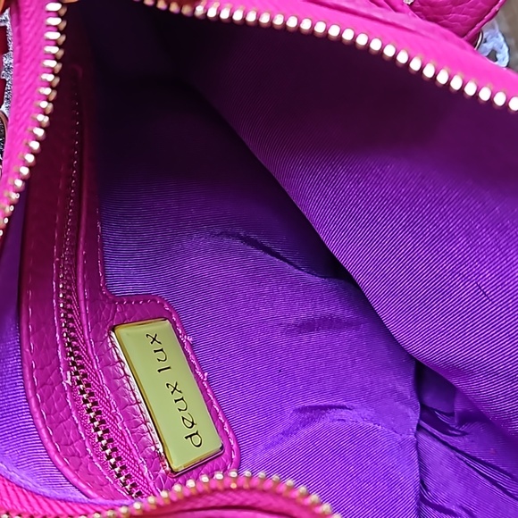 Deux Lux Bow Crossbody Purse - Picture 6 of 7